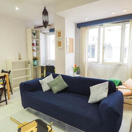 Sunflower Apartment By Hello Homes Sitges Esterno foto