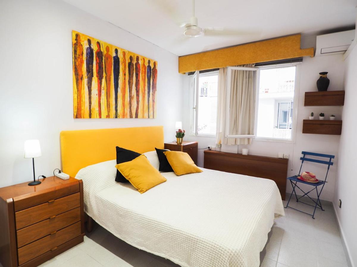 Sunflower Apartment By Hello Homes Sitges Esterno foto