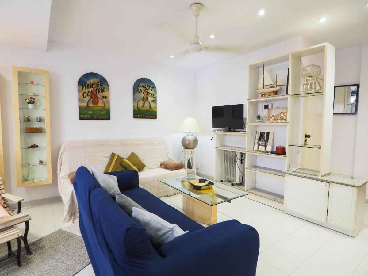 Sunflower Apartment By Hello Homes Sitges Esterno foto