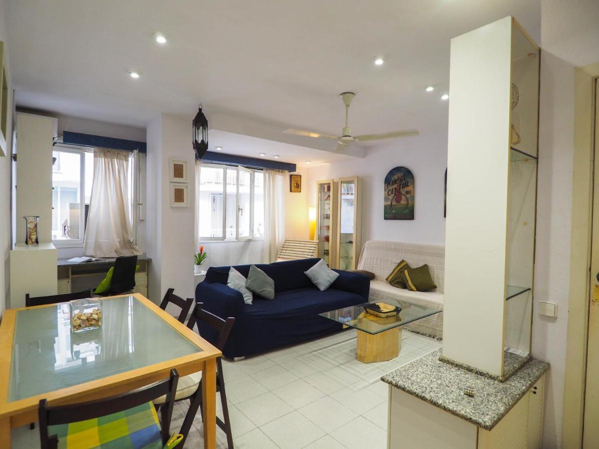 Sunflower Apartment By Hello Homes Sitges Esterno foto